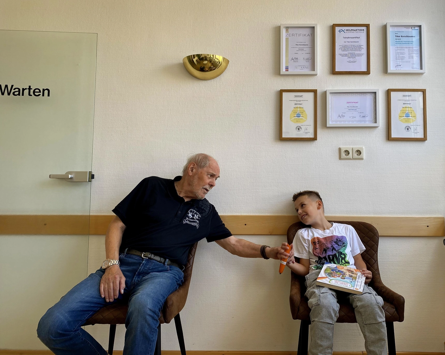 Tibor Kerschbaumer - Zahnarztpraxis - Innenklinik